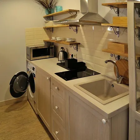 Apartment Sweet Home2 *
