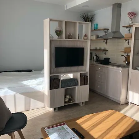 Sweet Home2 Apartment *